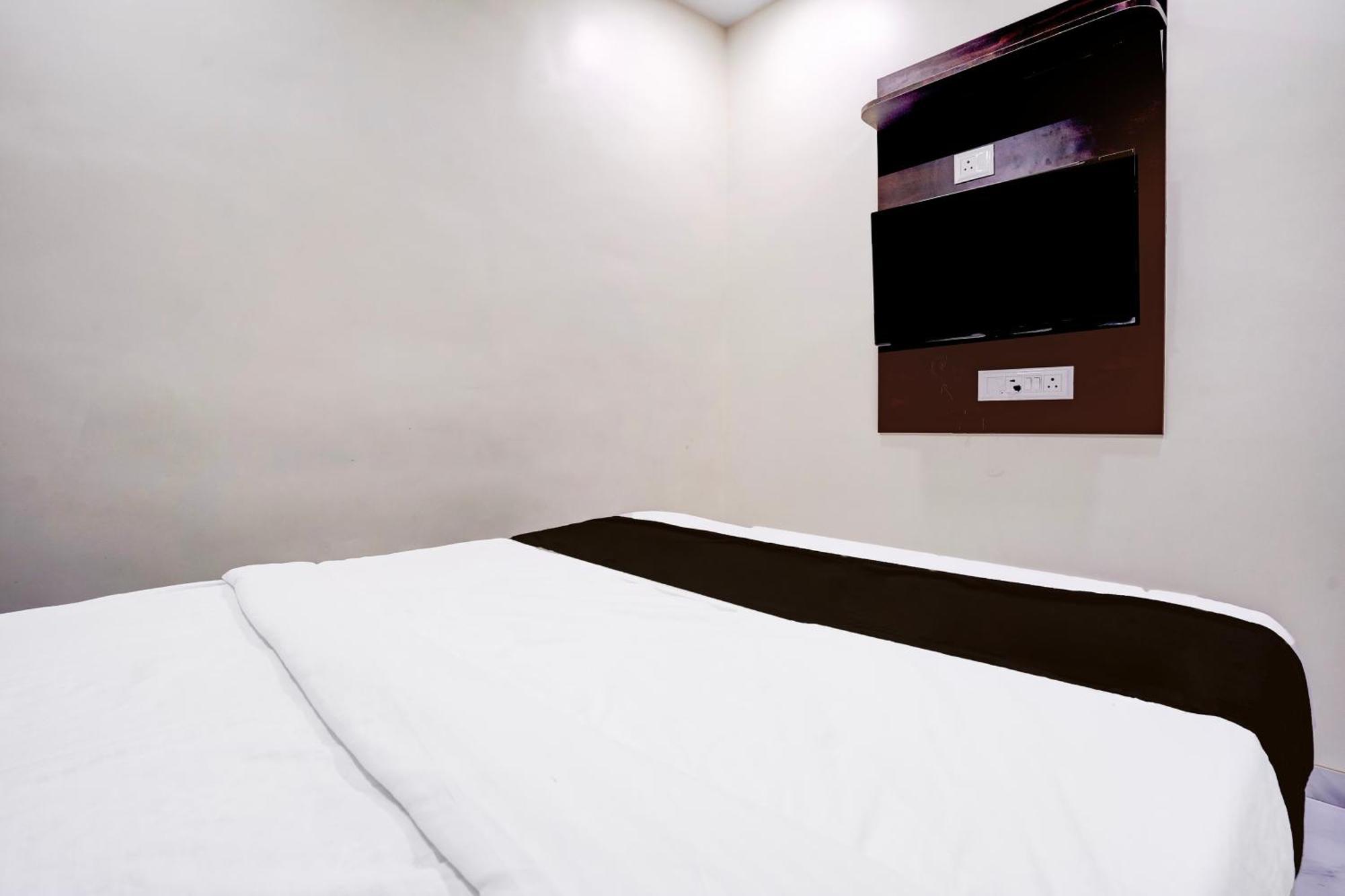 O Class Hotel Bombaj